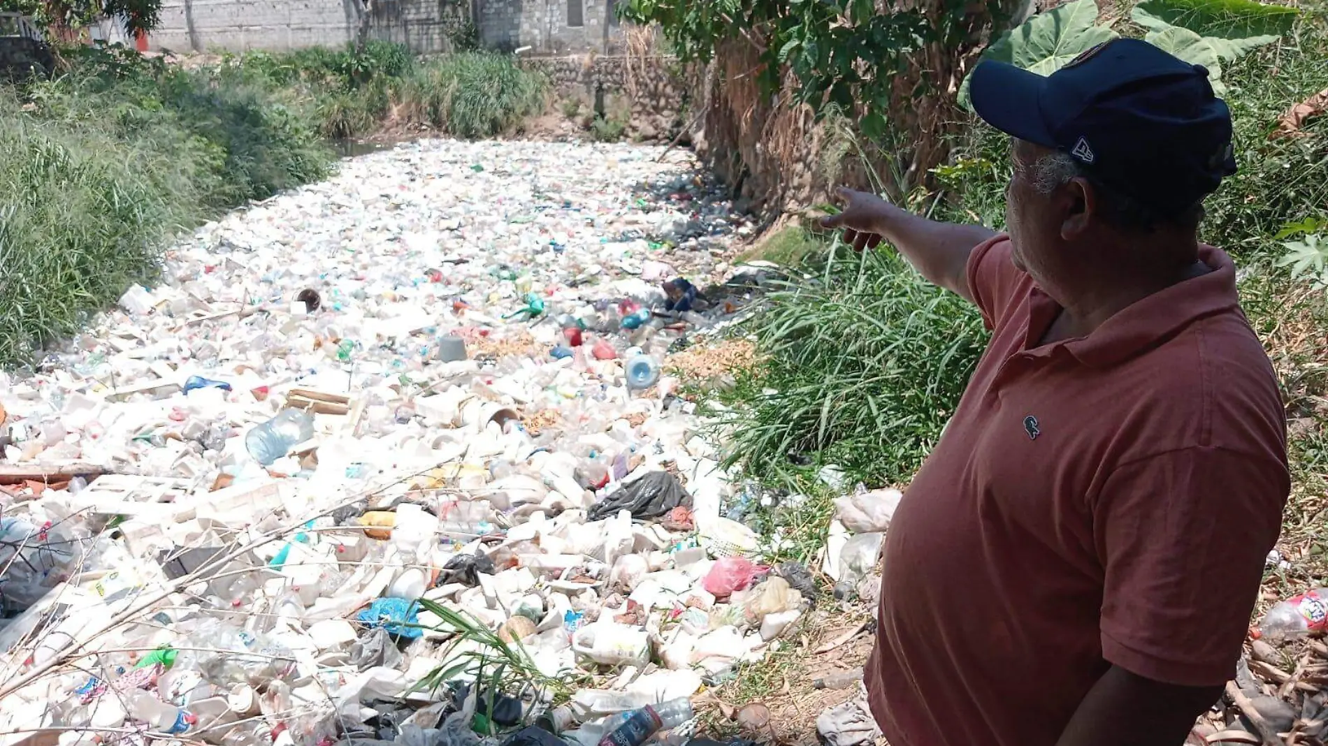 BASURA EN RIO